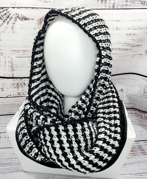 Super Large Black Infinity Scarf, Crochet good Cowl Scarf, Large Chunky Cowl, Winter Hooded Cowl, black, white, monochrome, Infinity Scarf modern